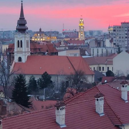 Over The City Oradea Exteriér fotografie