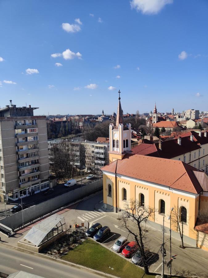 Over The City Oradea Exteriér fotografie